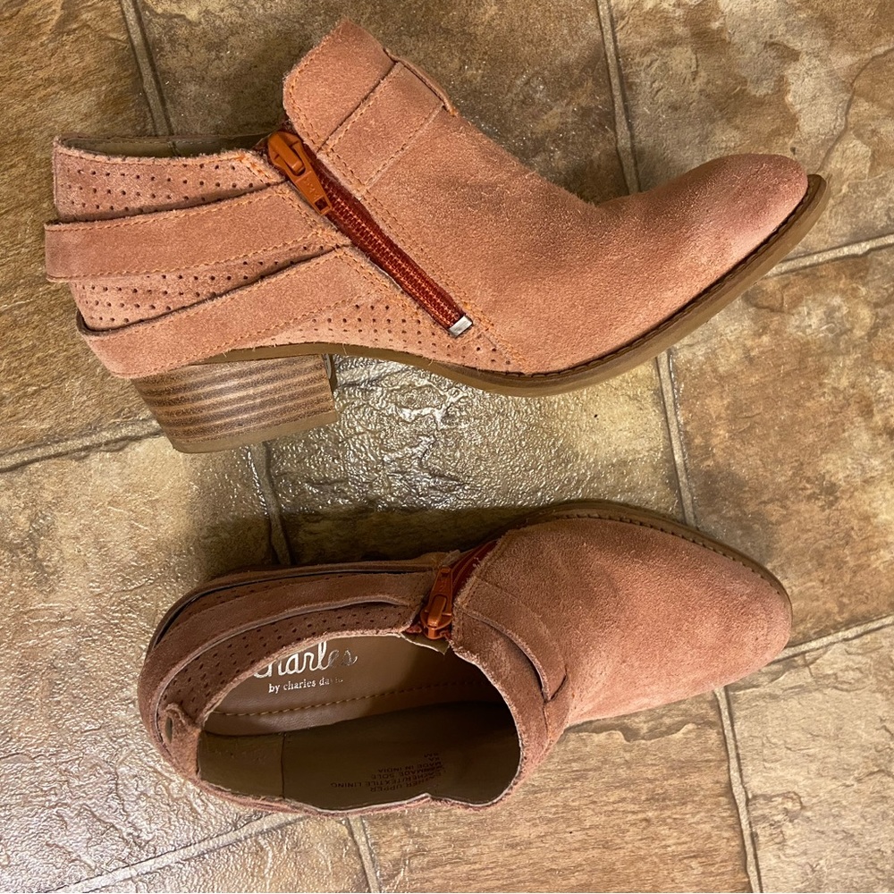 Charles David Pink Suede Booties Size 8